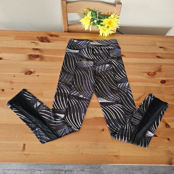 Babalu Fit - Crop Top and Leggings set 2 pcs - Picture 2 of 15